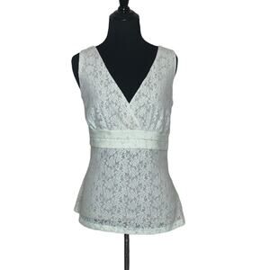 Willi Smith off white lined lace v neck sleeveless blouse size Small